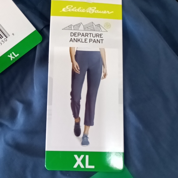 Eddie Bauer Departure Ankle Pant - Picture 10 of 16